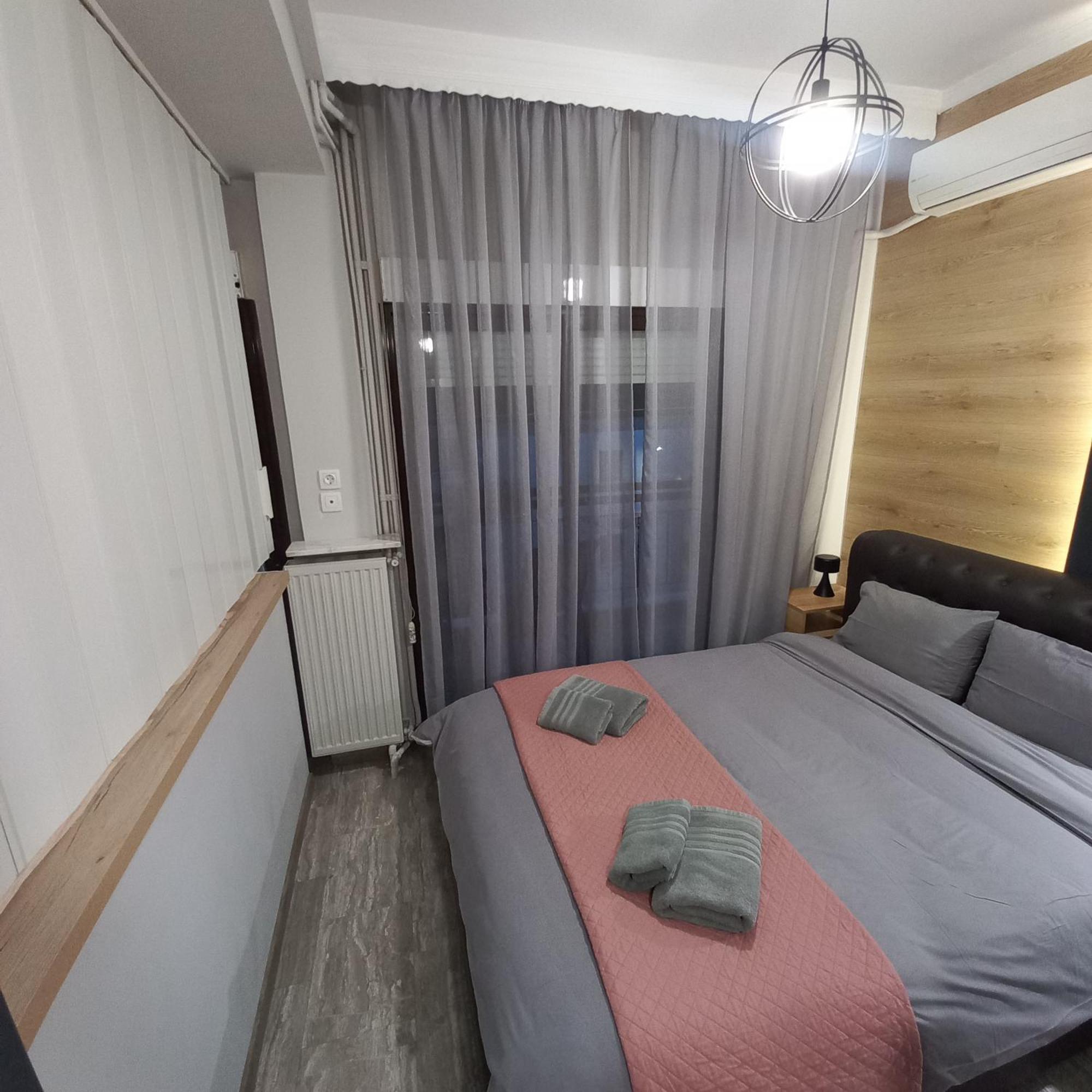 4 Modern With Free Parking Serres