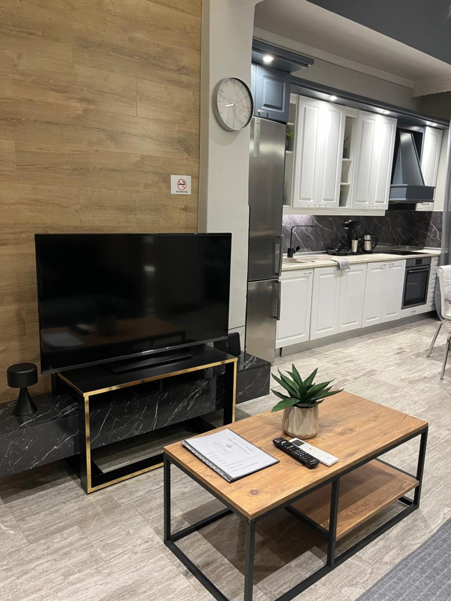 4 Modern With Free Parking * Serres